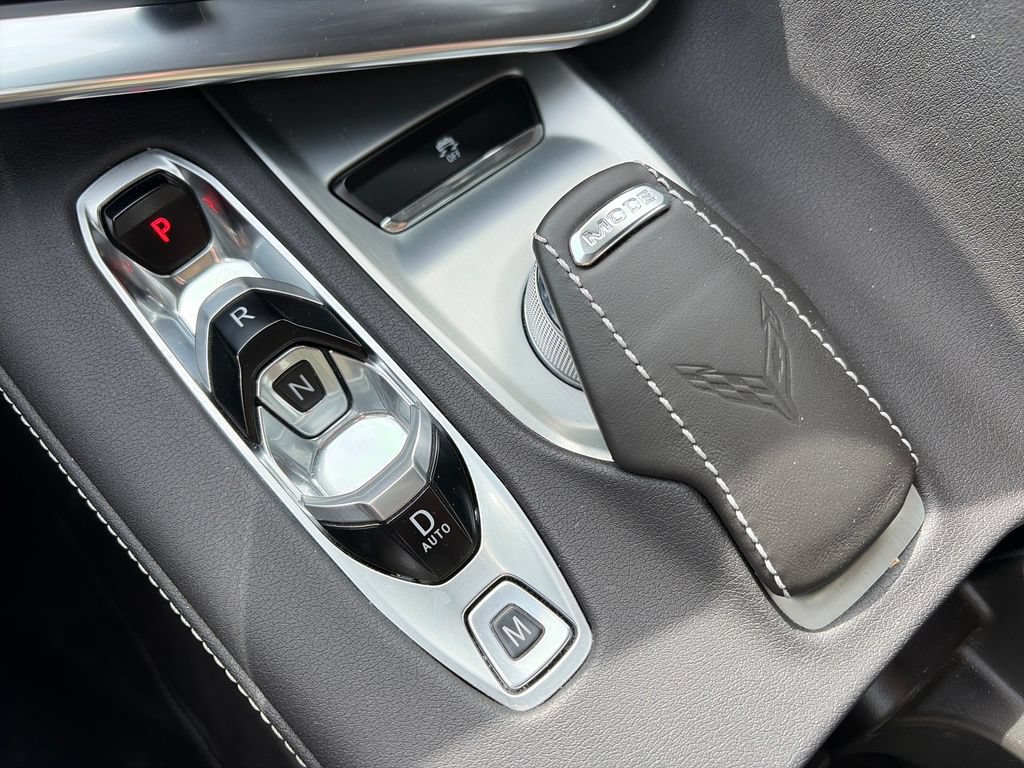 Used 2024 Chevrolet Corvette Stingray Coupe w/ Z51 Performance Package RWD image 28