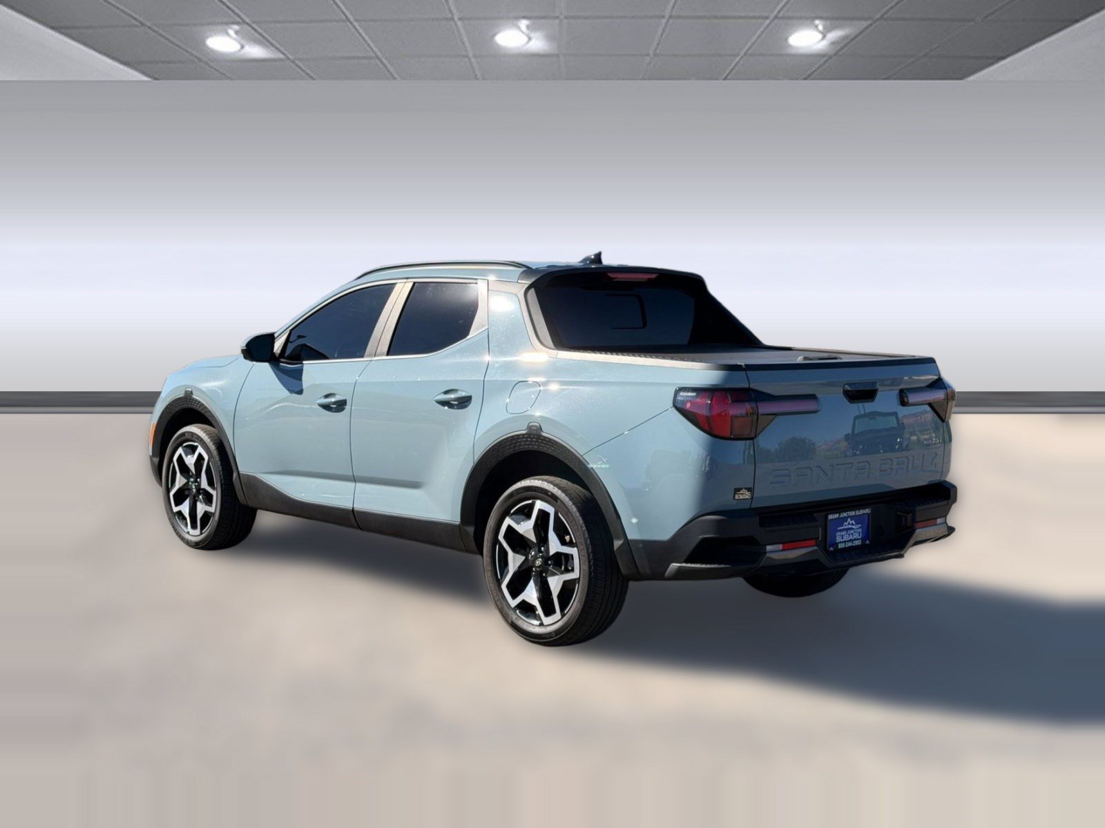 Used 2023 Hyundai Santa Cruz Limited AWD/4WD image 3