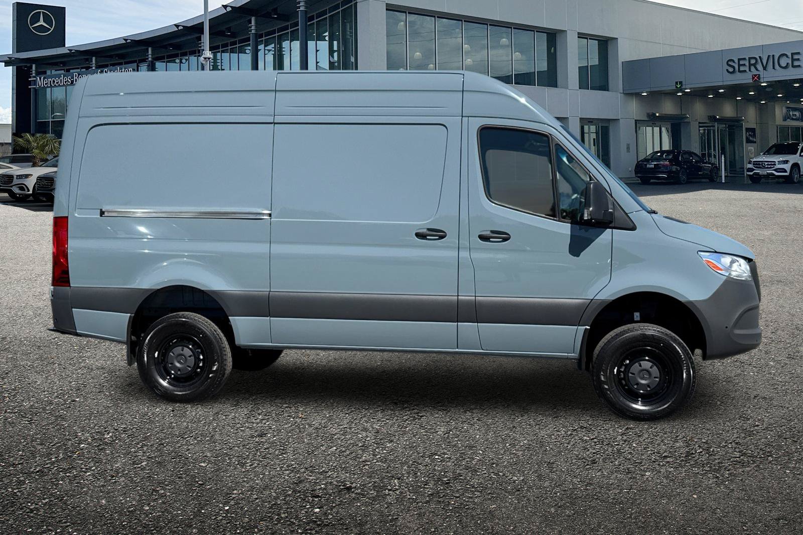 New 2026 Mercedes-Benz Sprinter 2500 image 3