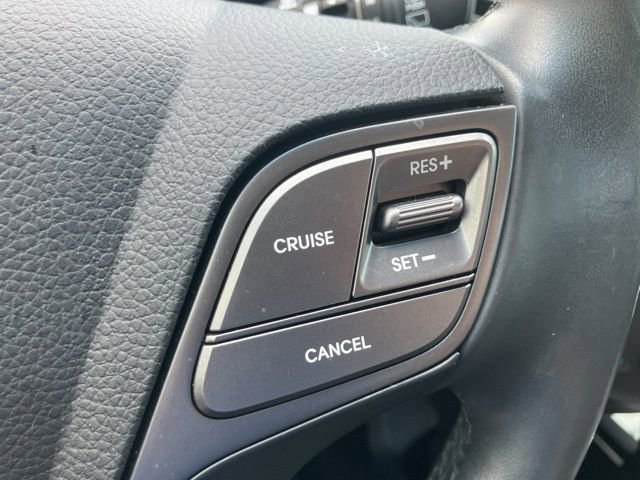 Used 2018 Hyundai Santa Fe Limited image 18