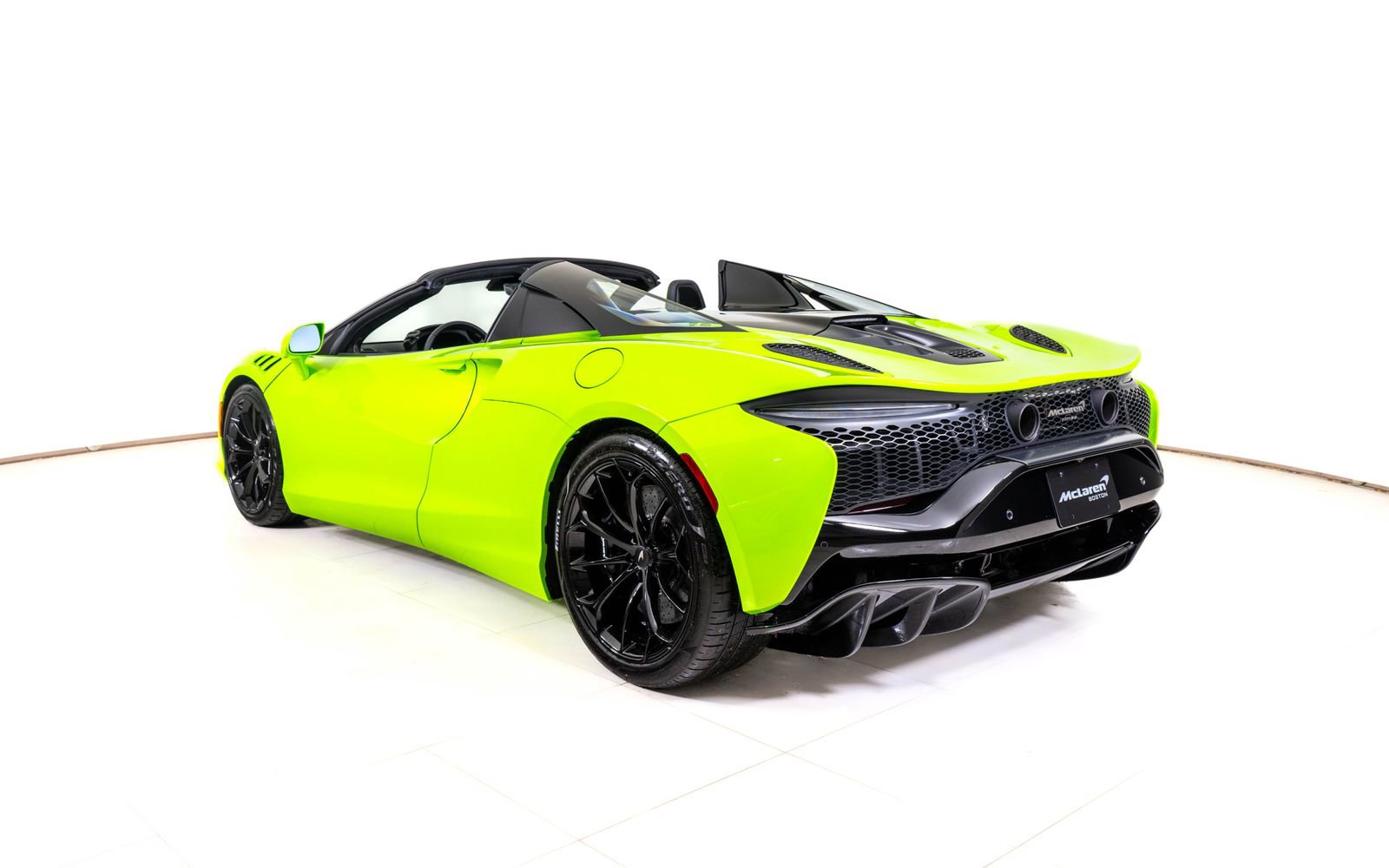 New 2026 McLaren Artura Spider image 5