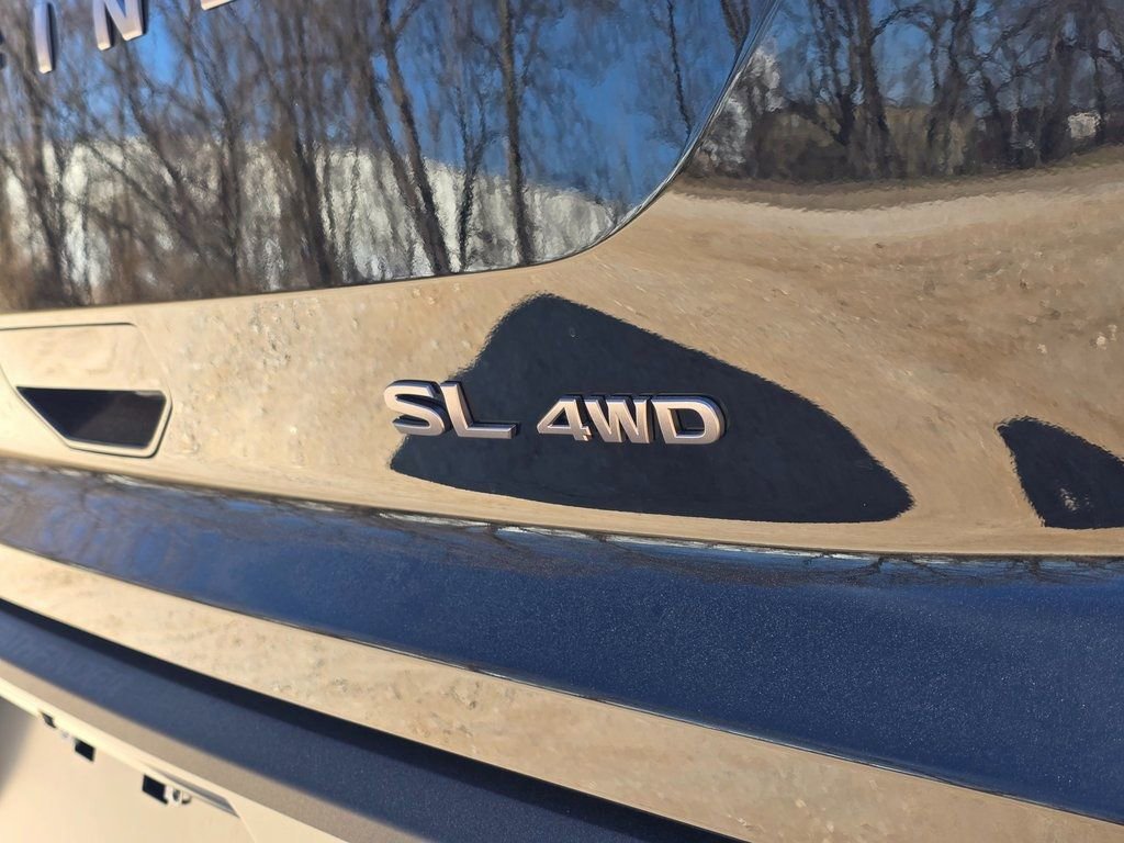 New 2026 Nissan Pathfinder SL AWD/4WD image 6