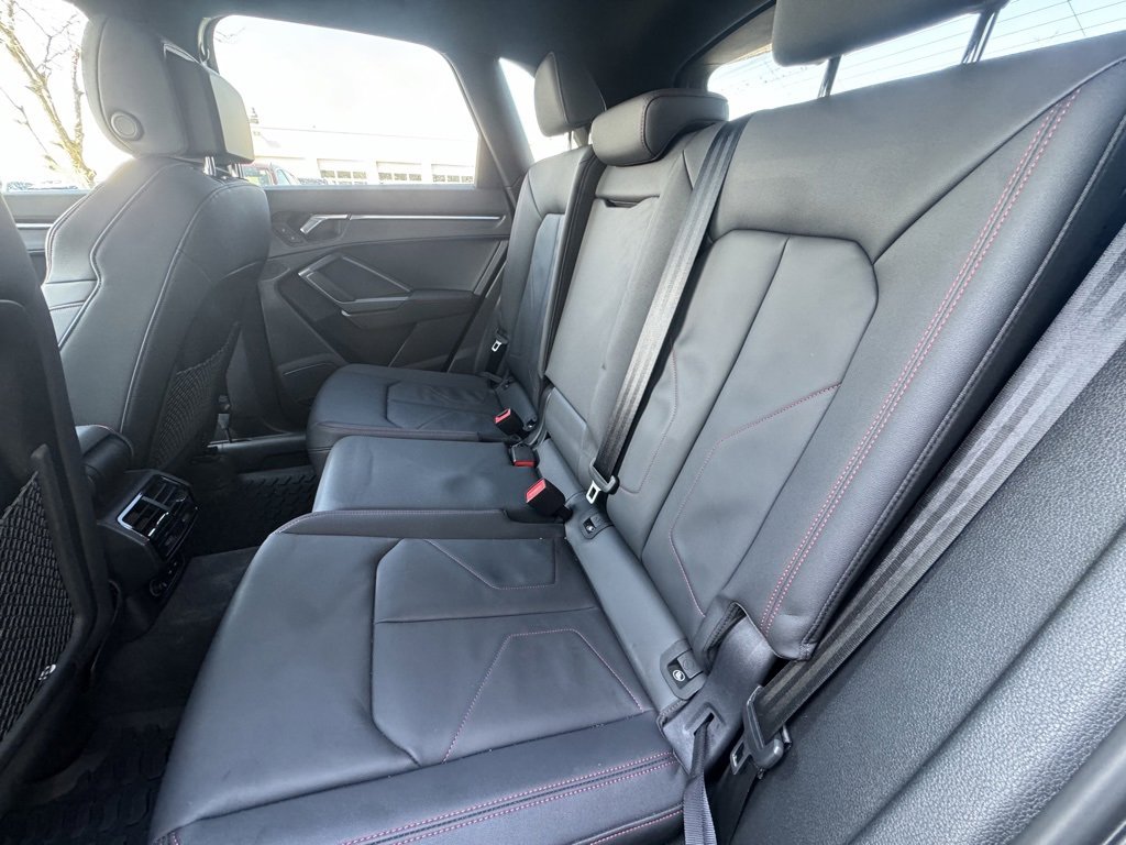 Certified 2025 Audi Q3 2.0T Premium Plus w/ Premium Plus Package image 13