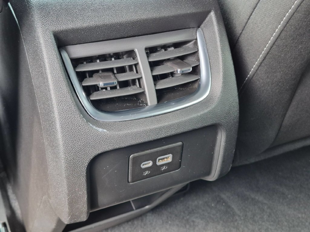 Used 2025 Chevrolet Blazer LT FWD image 25