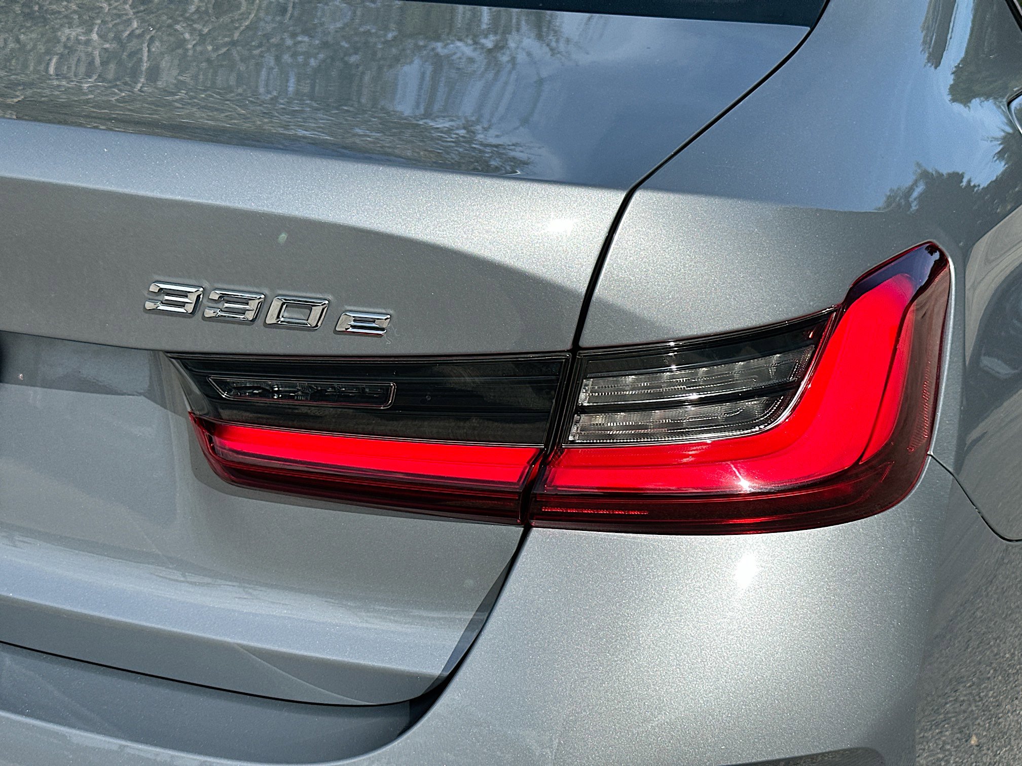 Certified 2023 BMW 330e w/ Driving Assistance Package image 31