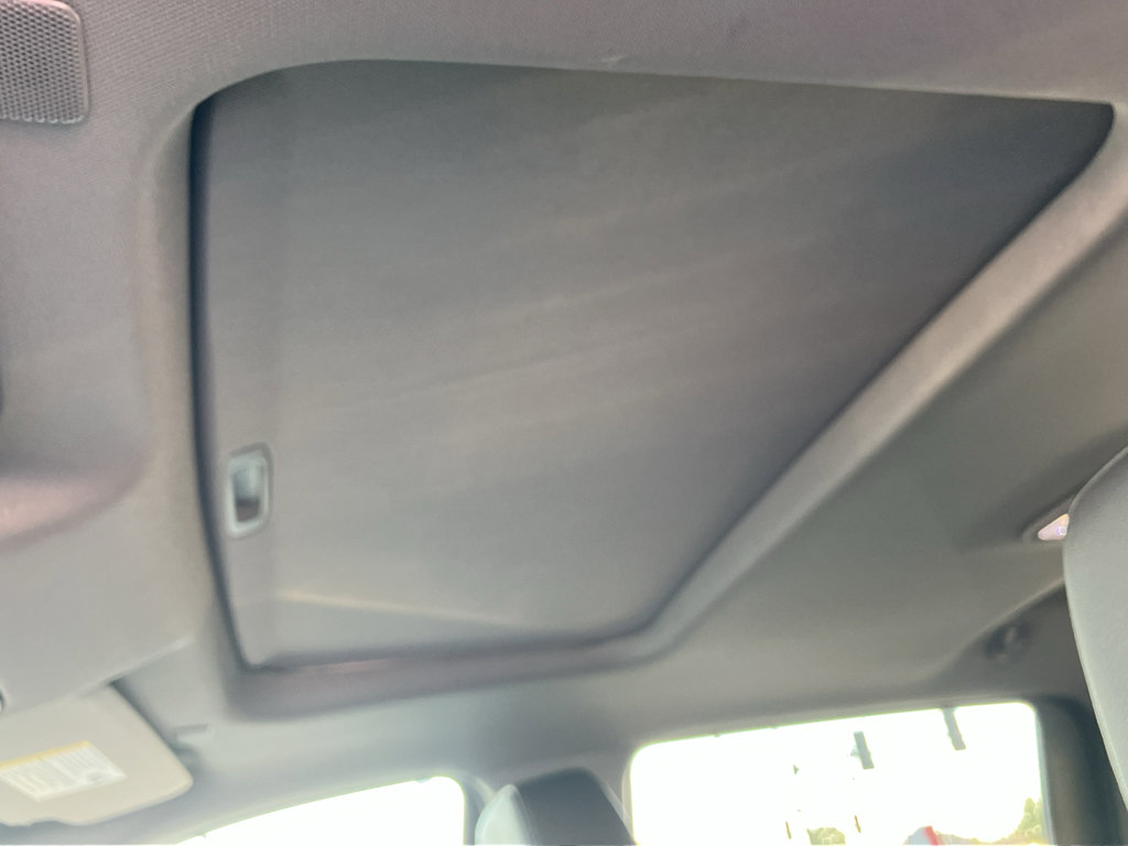 Used 2022 Chevrolet Silverado 1500 LT Trail Boss w/ LT Trail Boss Premium Package image 32