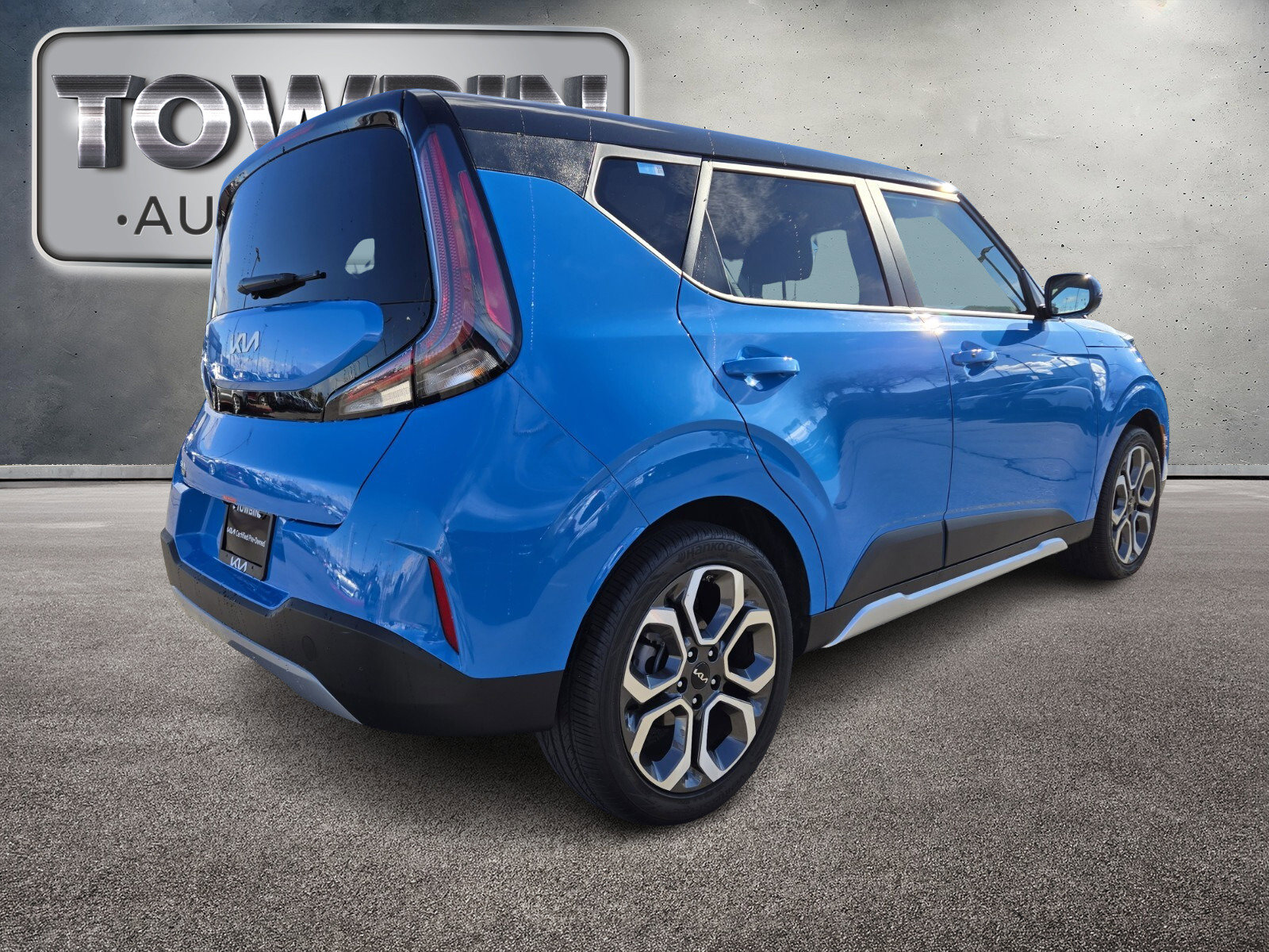Certified 2025 Kia Soul EX image 5