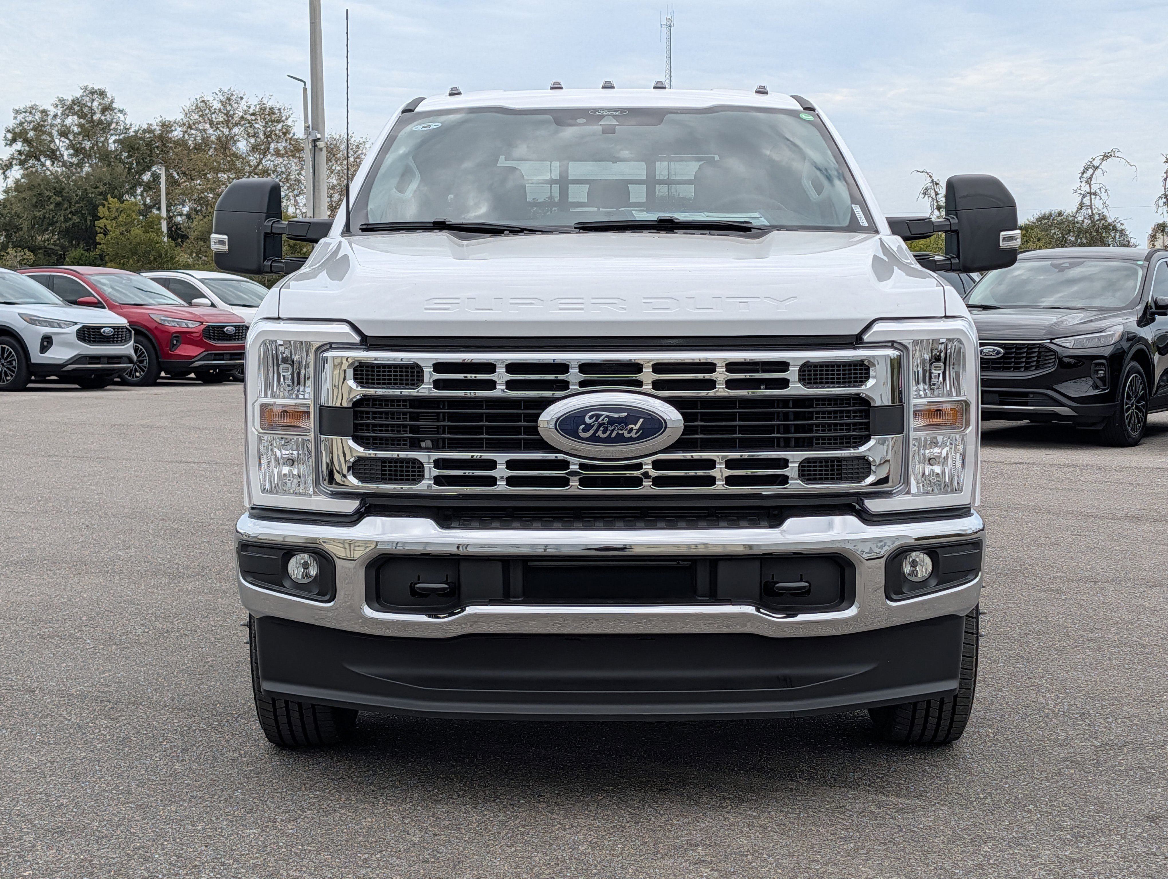 New 2026 Ford F350 XL w/ XL Chrome Package AWD/4WD image 8