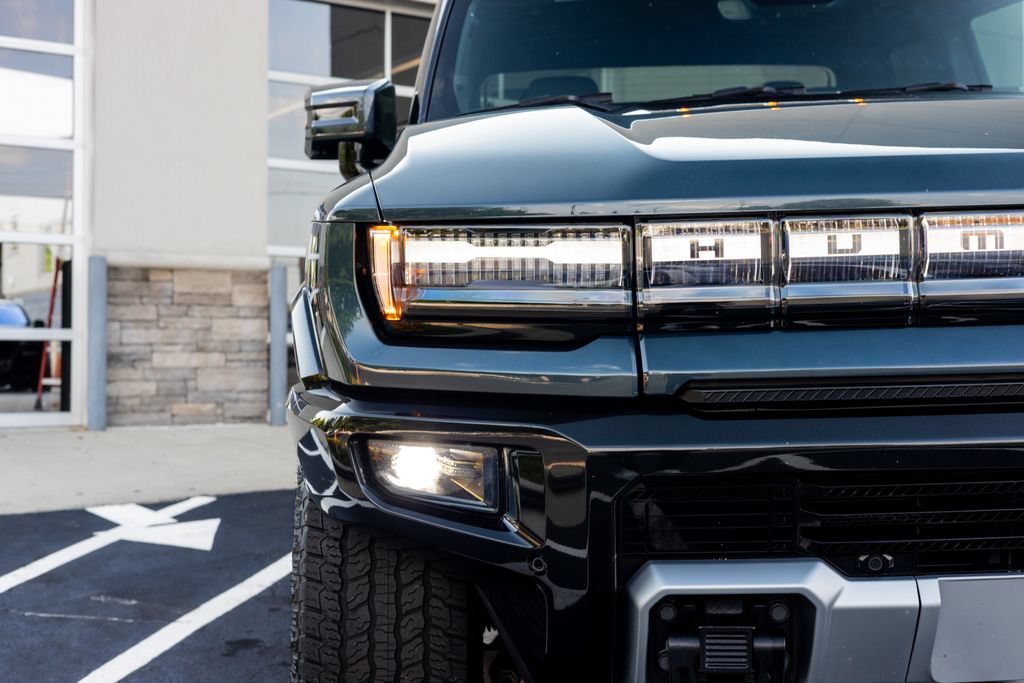 Used 2025 GMC Hummer EV 3X AWD/4WD image 9
