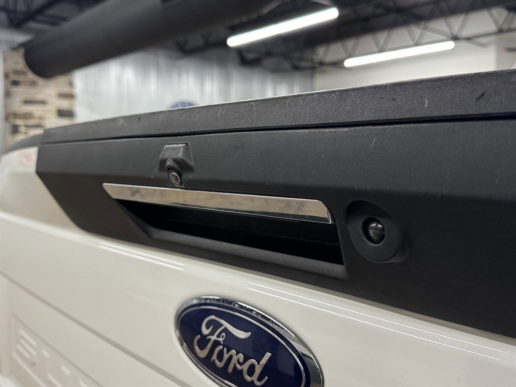 Used 2022 Ford F350 Lariat w/ Lariat Ultimate Package image 12