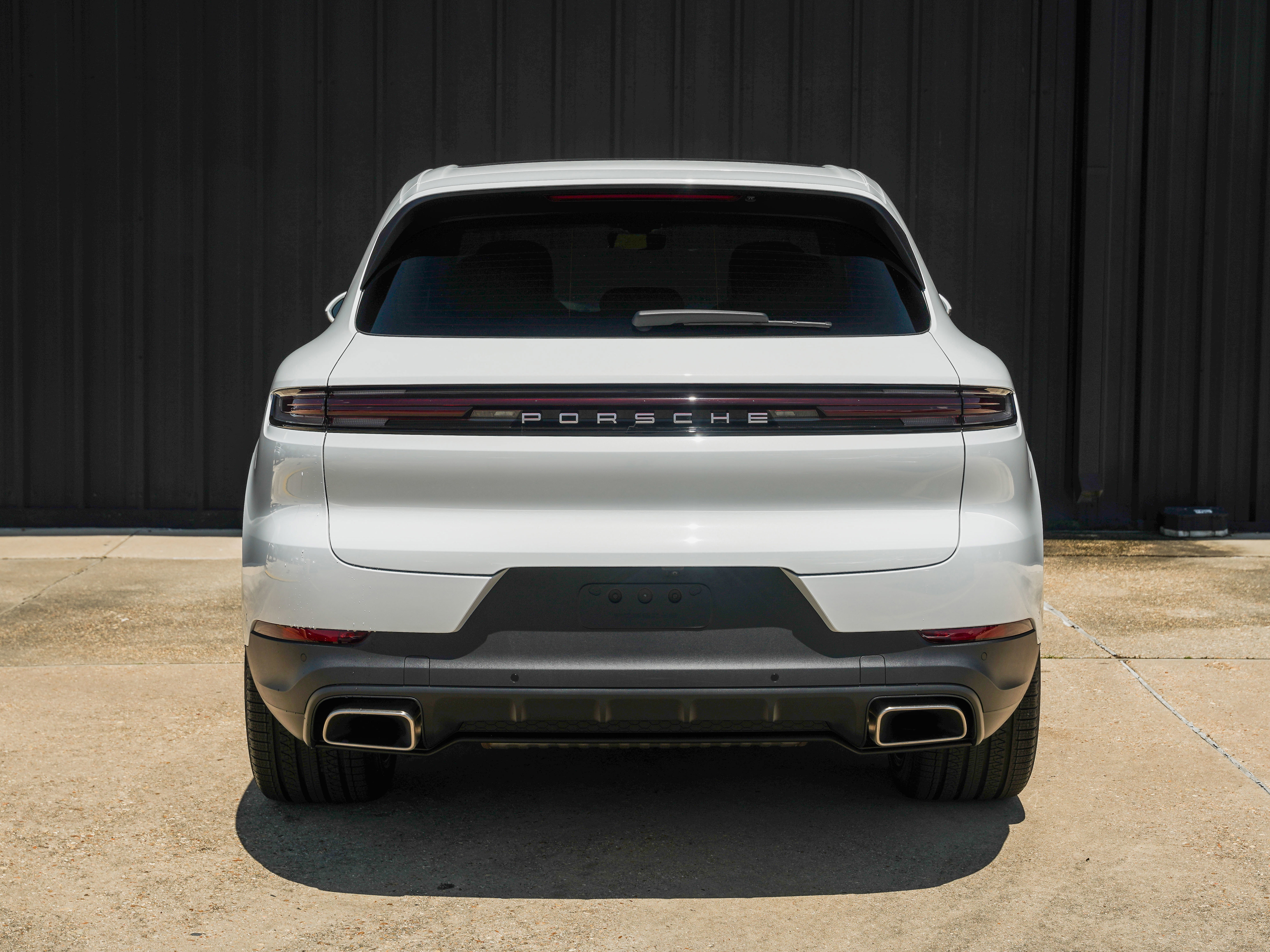 New 2025 Porsche Cayenne image 9