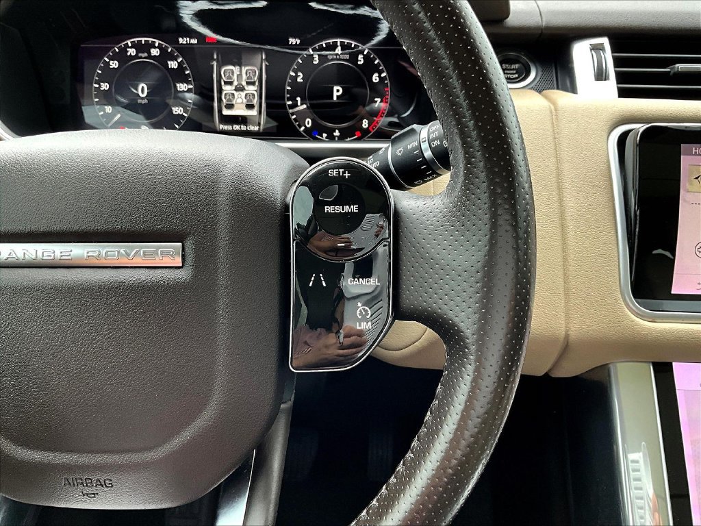 Used 2018 Land Rover Range Rover Sport HSE AWD/4WD image 12