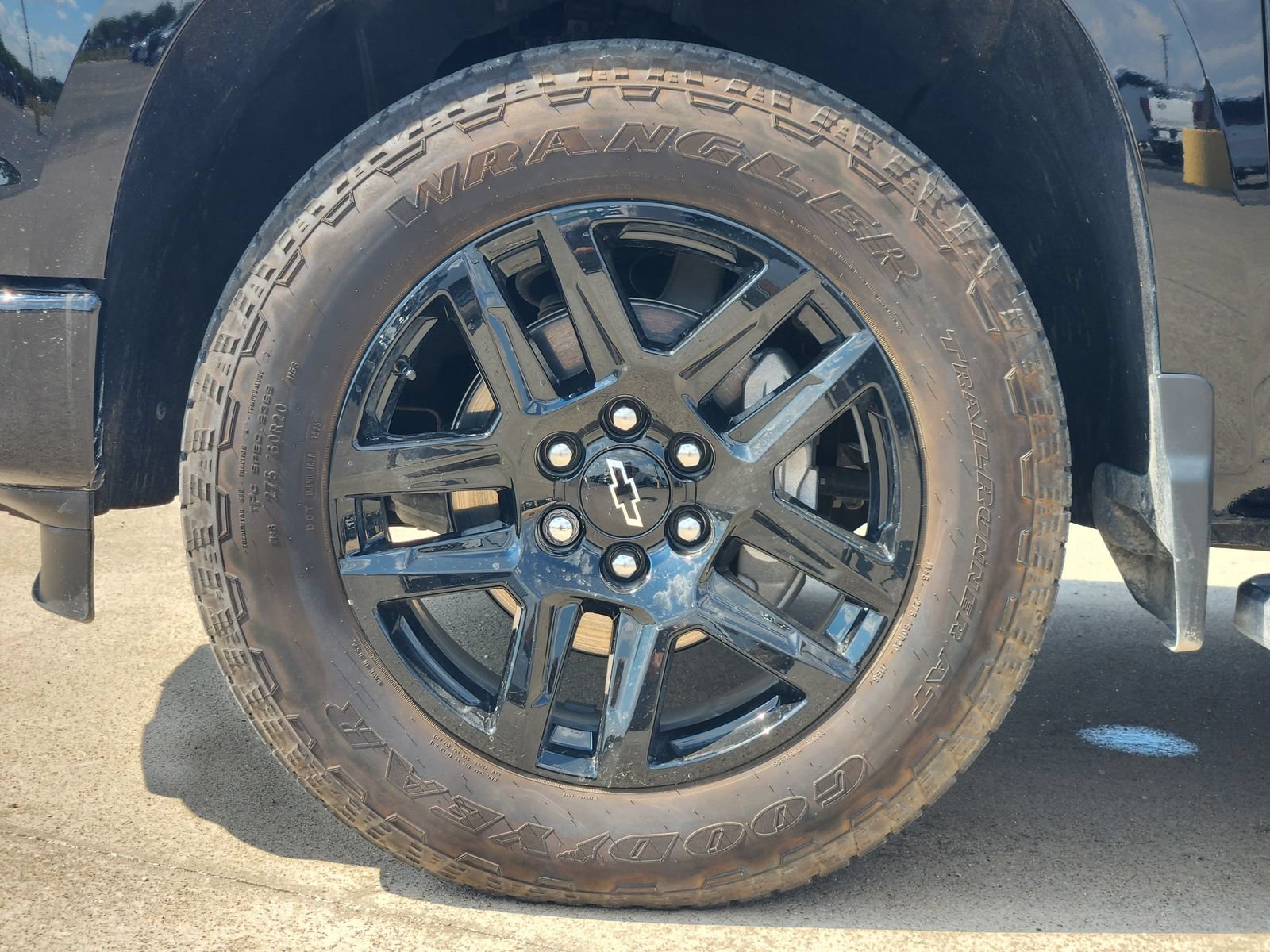 Used 2025 Chevrolet Silverado 1500 RST w/ Texas Edition Plus AWD/4WD image 11