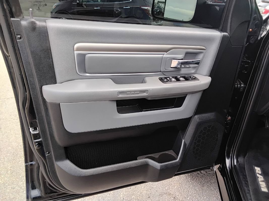 Used 2014 RAM 1500 Lone Star image 10