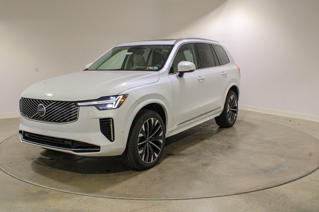 New 2026 Volvo XC90 B6 Ultra w/ Protection Package AWD/4WD image 1