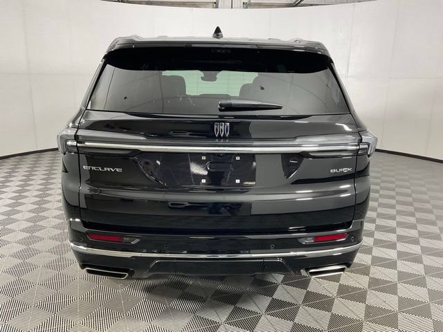 Used 2025 Buick Enclave Avenir w/ Super Cruise Package FWD image 5