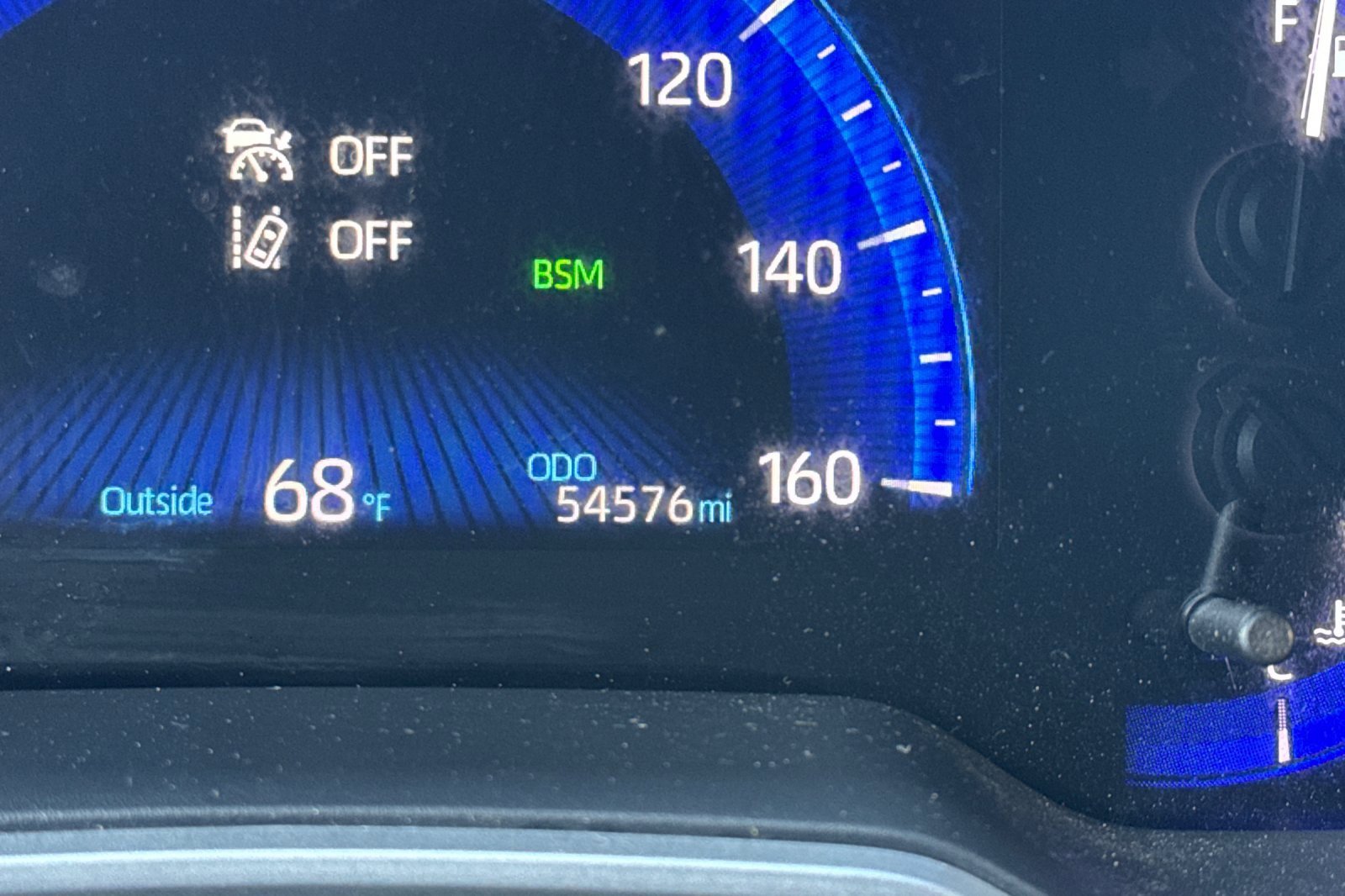 Used 2020 Toyota Corolla XSE image 29