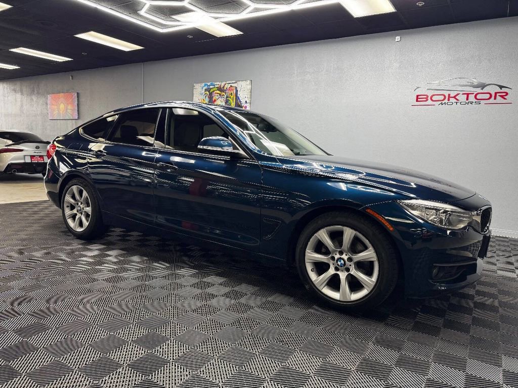 Used 2015 BMW 328i Gran Turismo xDrive image 2