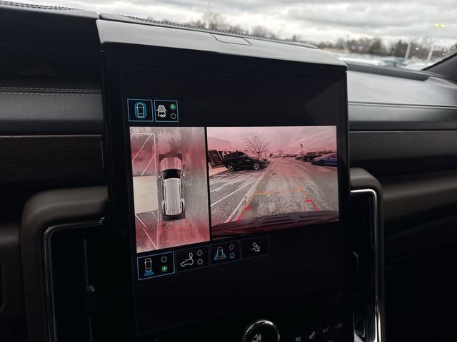 Certified 2025 GMC Yukon Denali Ultimate w/ LPO, Floor Liner Package image 15