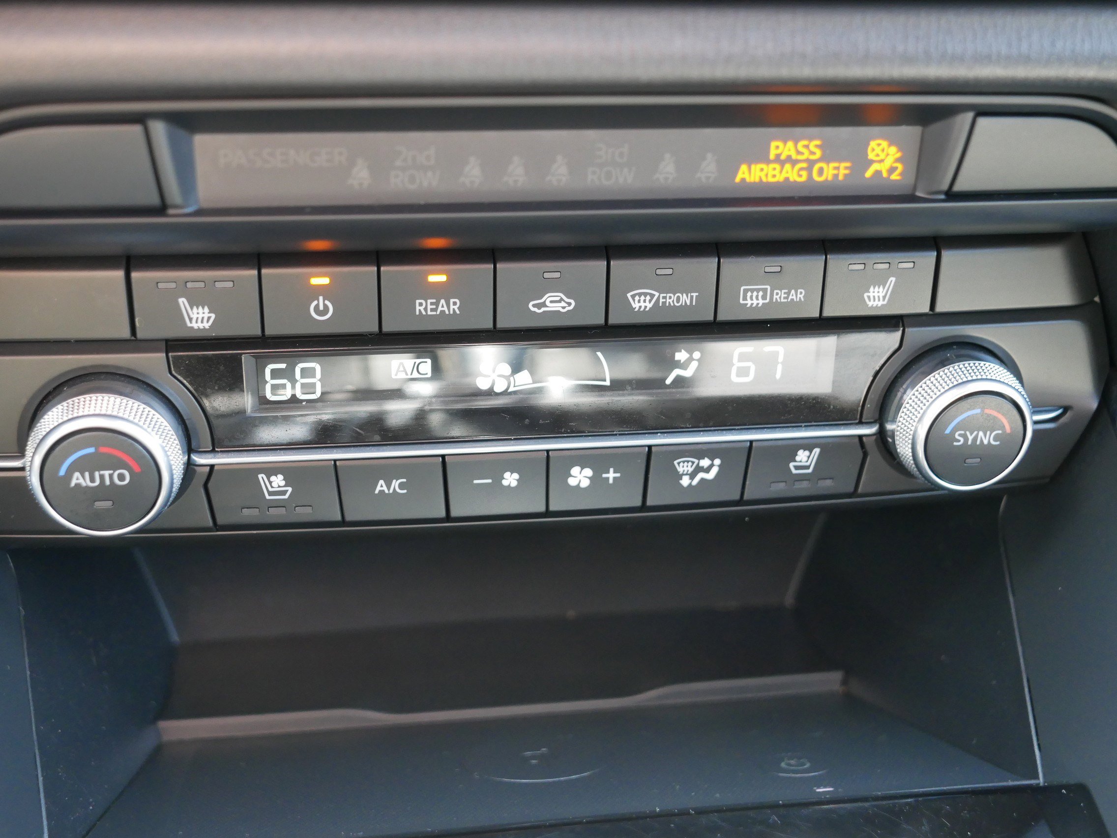 Used 2023 MAZDA CX-9 Touring Plus AWD/4WD image 23