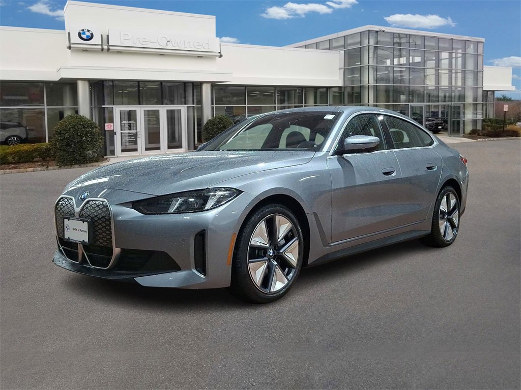 Used 2025 BMW i4 xDrive40i image 1