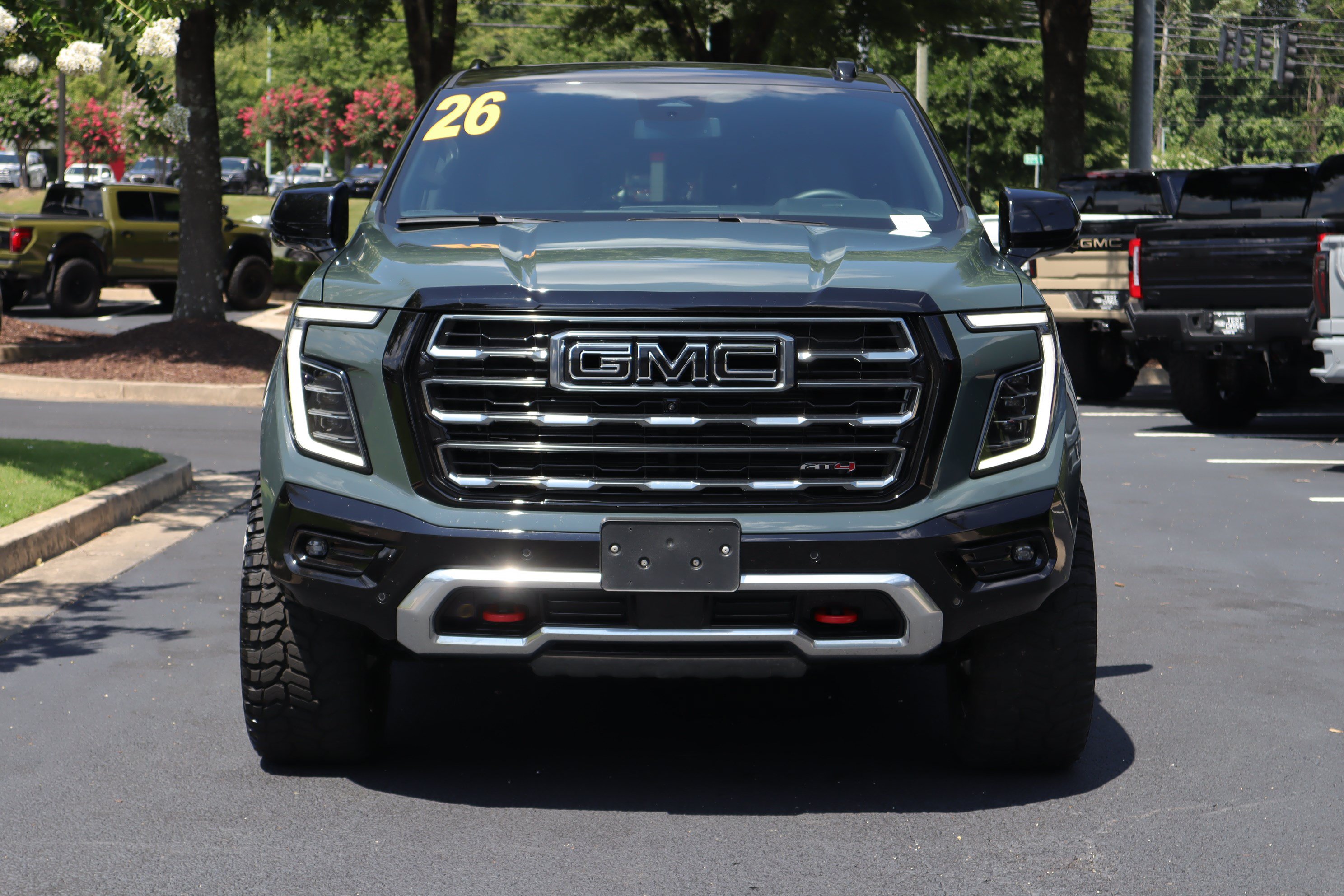 Used 2026 GMC Yukon AT4 AWD/4WD image 36