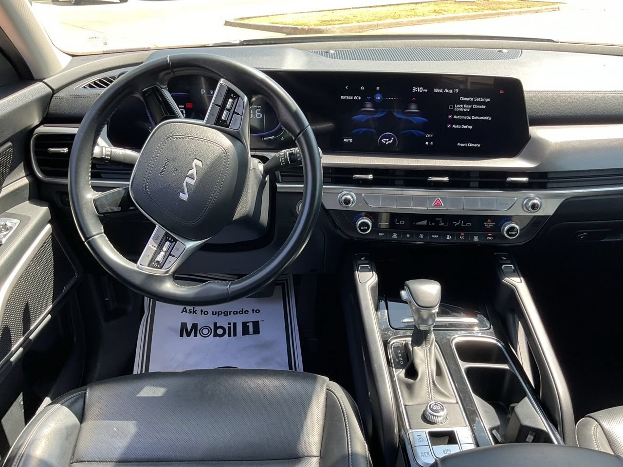 Used 2025 Kia Telluride S FWD image 18