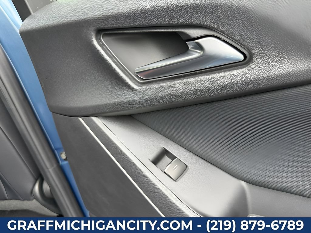 New 2027 Chevrolet Equinox RS AWD/4WD image 31