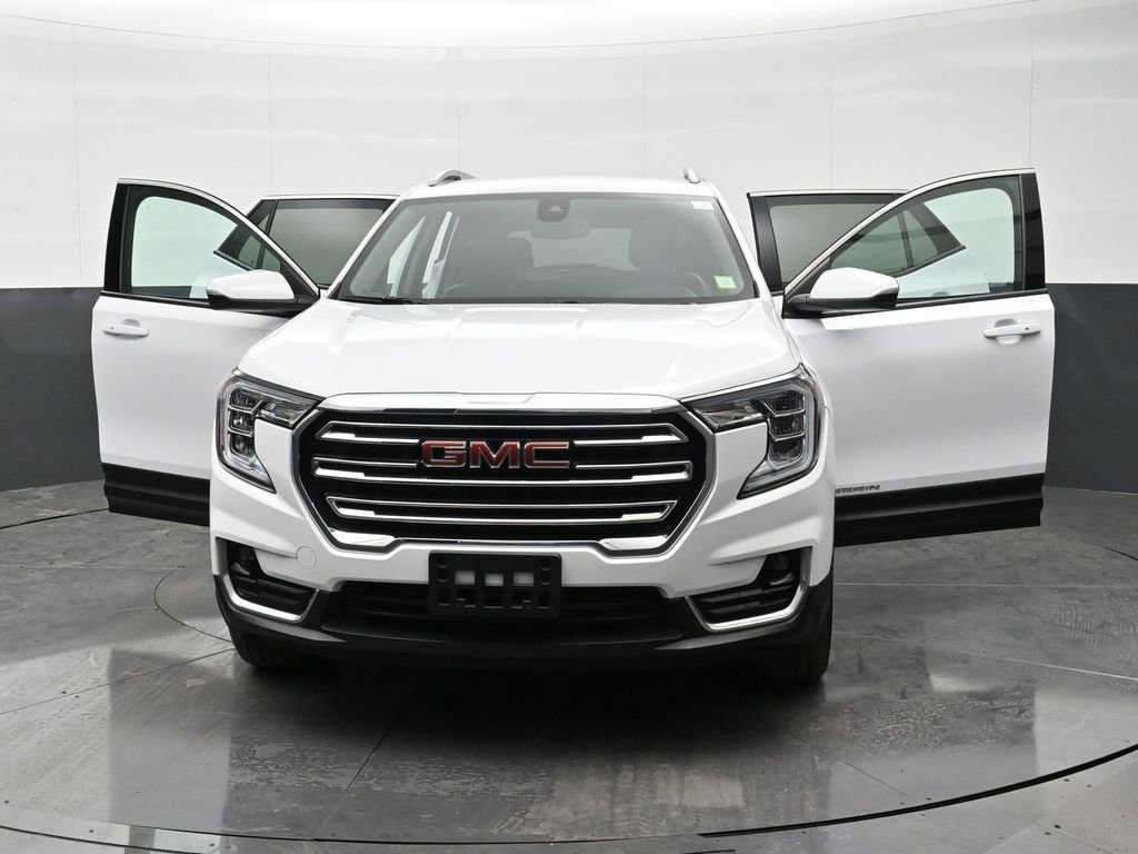 Certified 2022 GMC Terrain SLT image 36