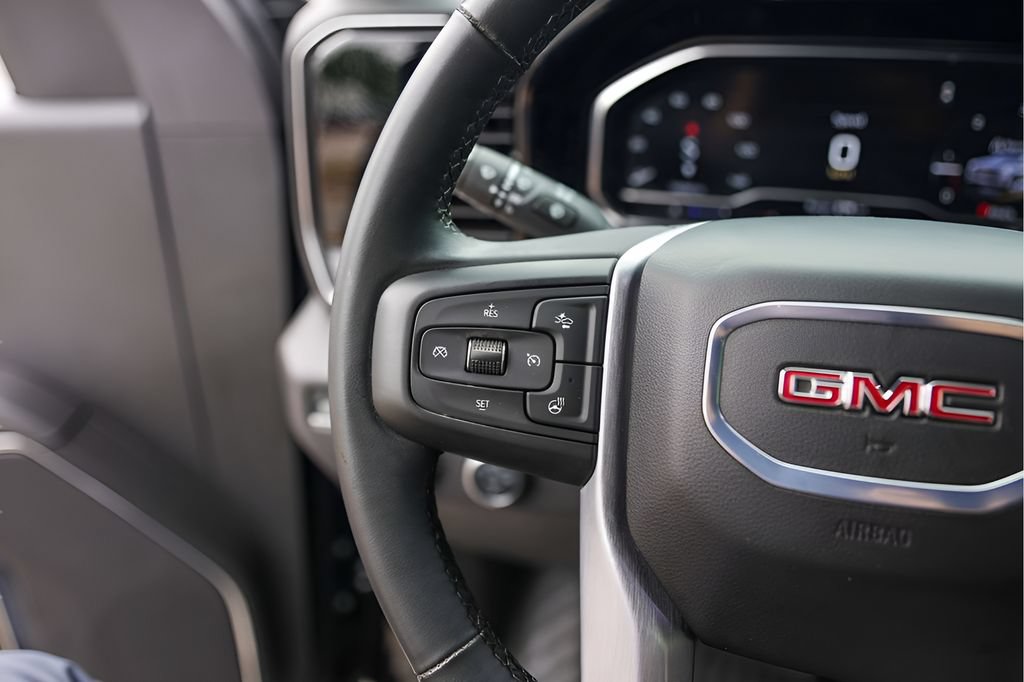 Used 2024 GMC Sierra 1500 Elevation AWD/4WD image 17