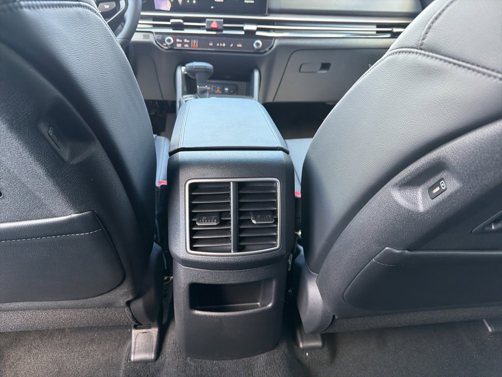 New 2026 Kia Sportage EX image 23