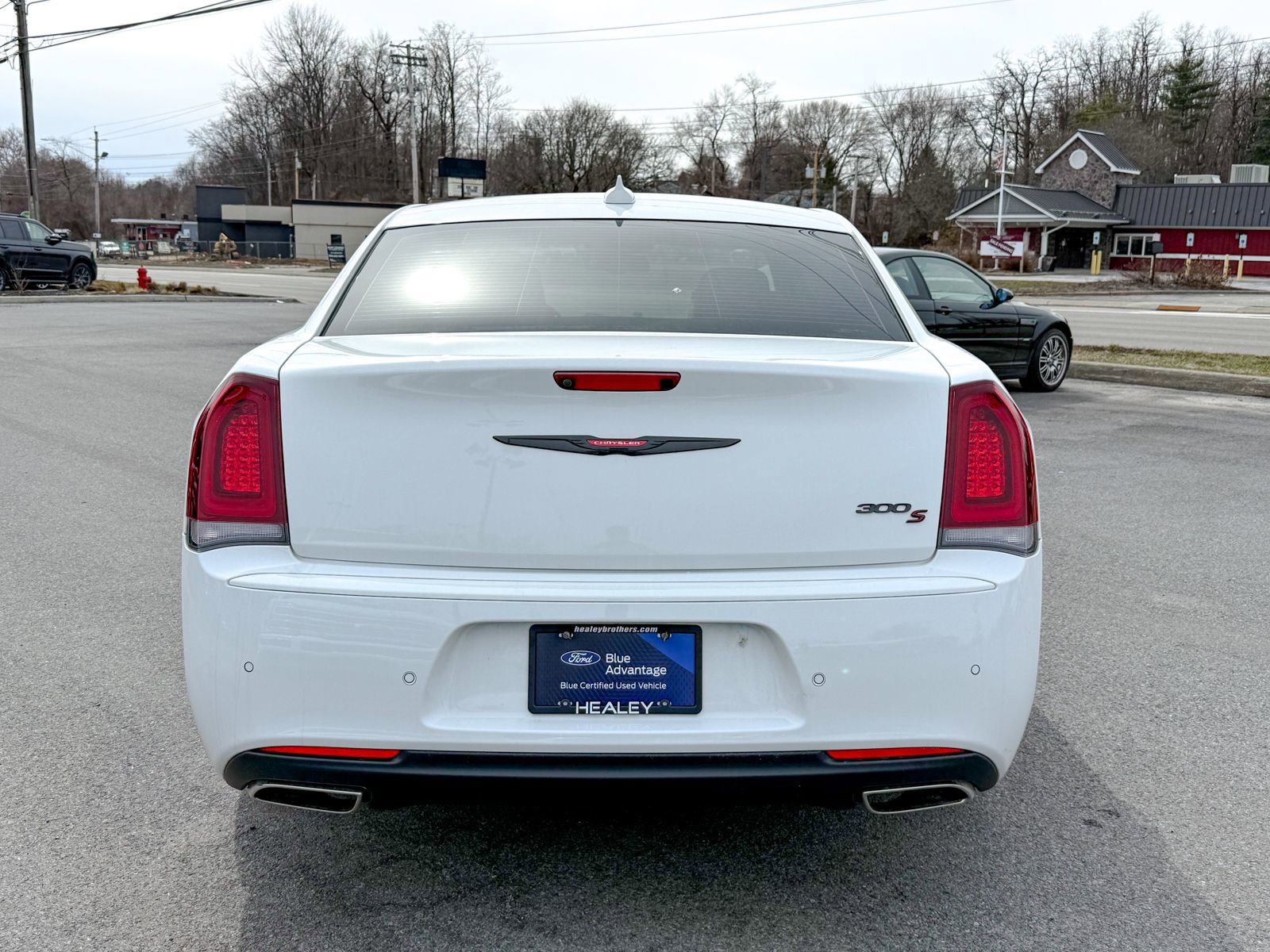 Used 2022 Chrysler 300 S image 5