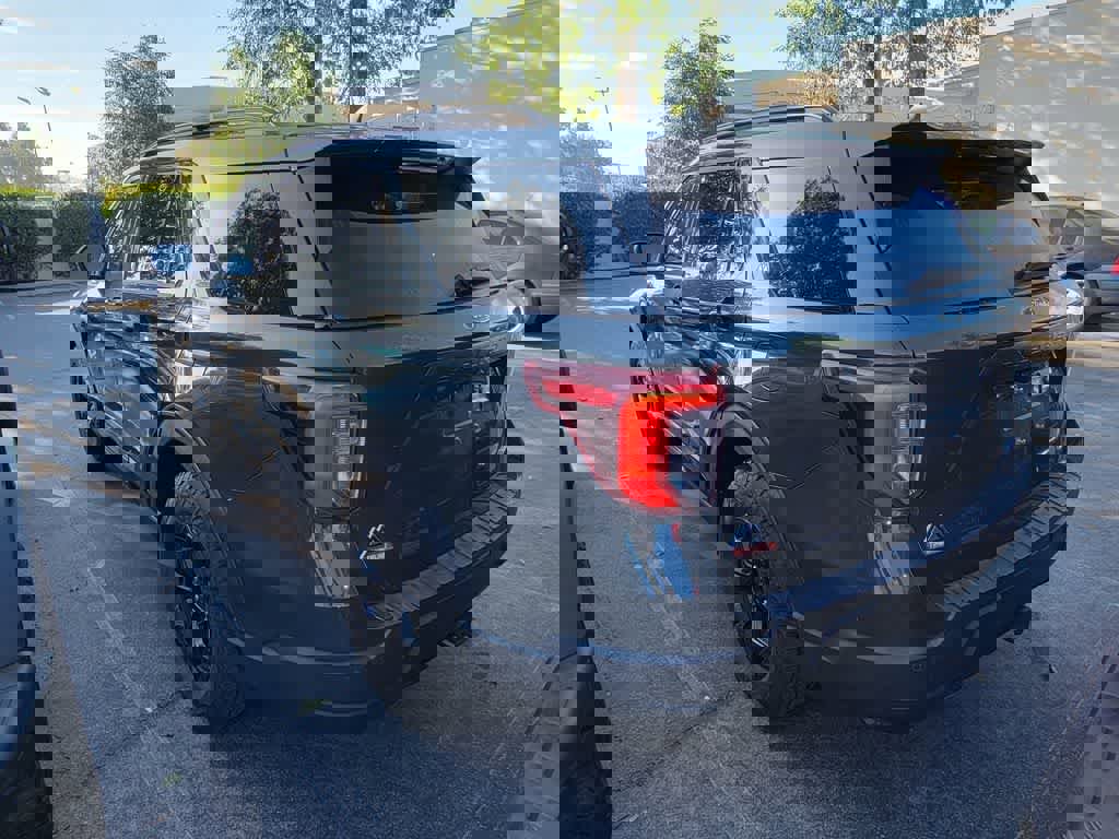 Used 2023 Ford Explorer Timberline image 6