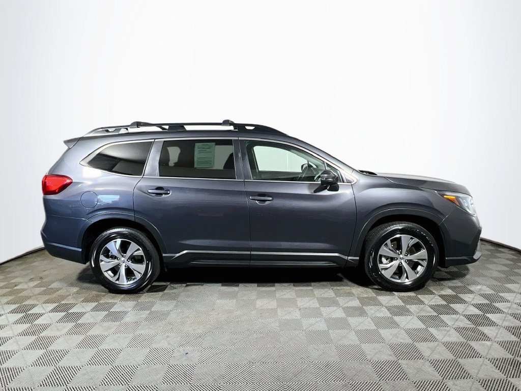 Certified 2023 Subaru Ascent Premium w/ Convenience Package AWD/4WD image 8