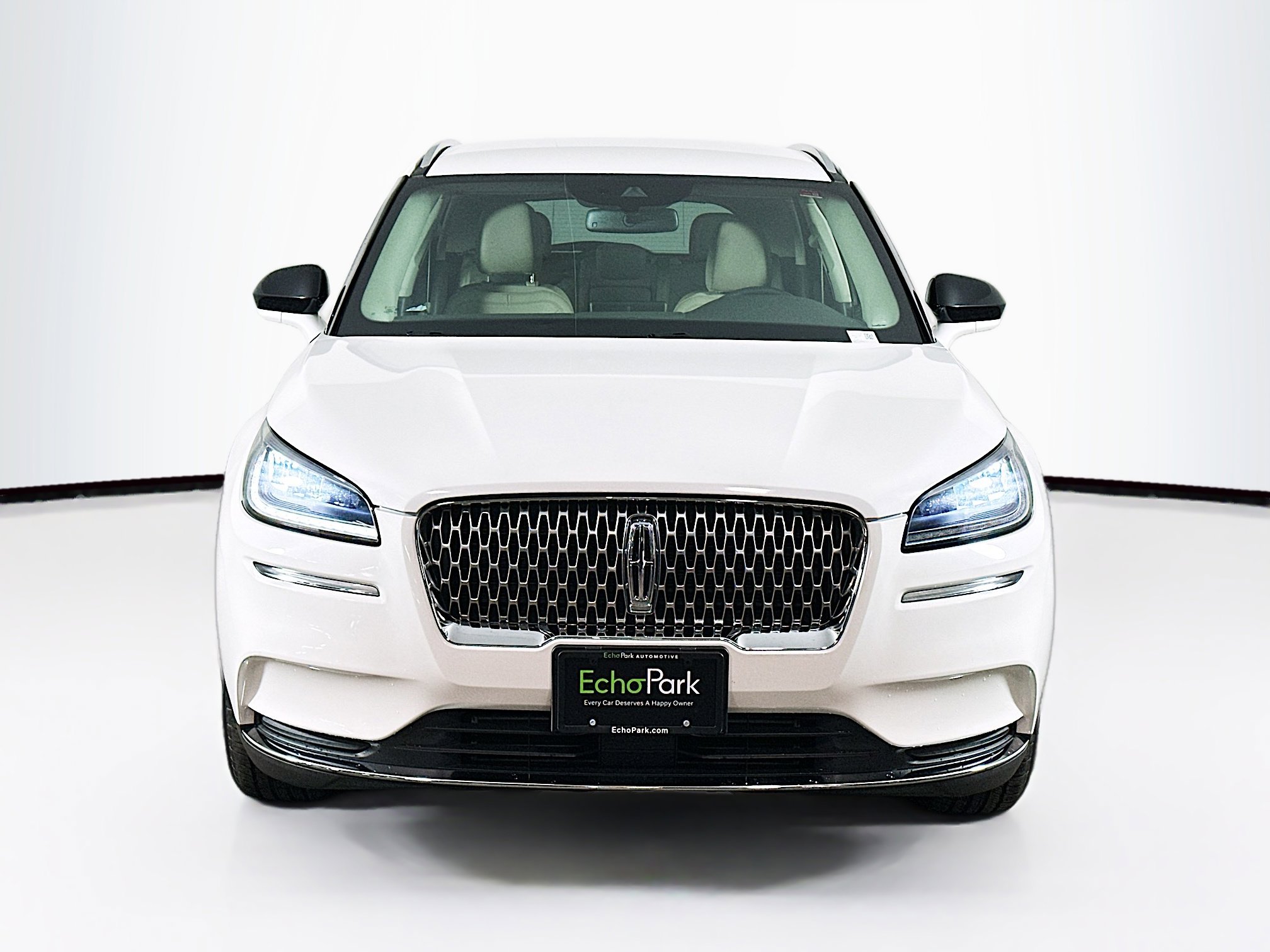 Used 2022 Lincoln Corsair AWD w/ Equipment Group 101A image 2
