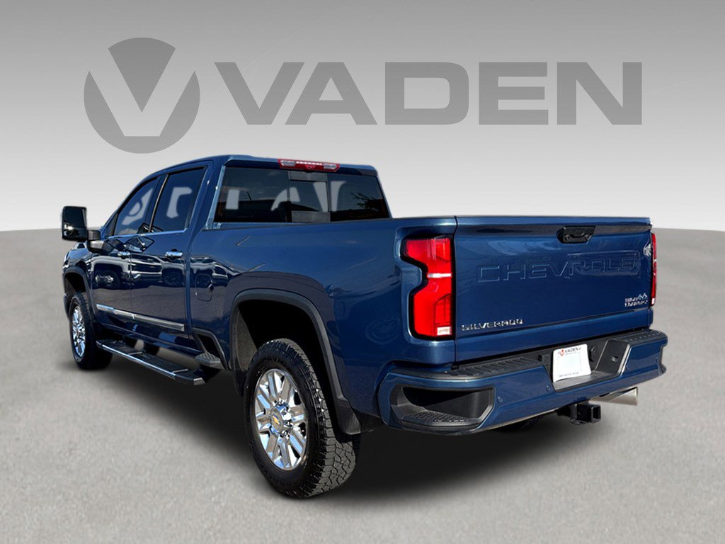 Used 2025 Chevrolet Silverado 2500 High Country w/ Technology Package image 24