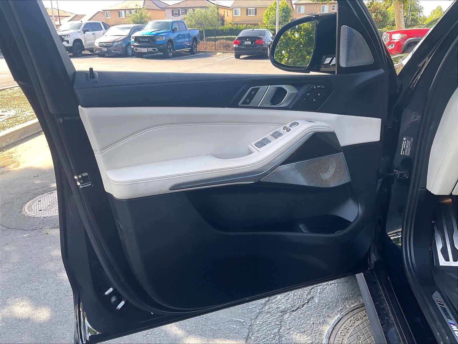 Used 2024 BMW X7 M60i w/ Executive Package AWD/4WD image 24