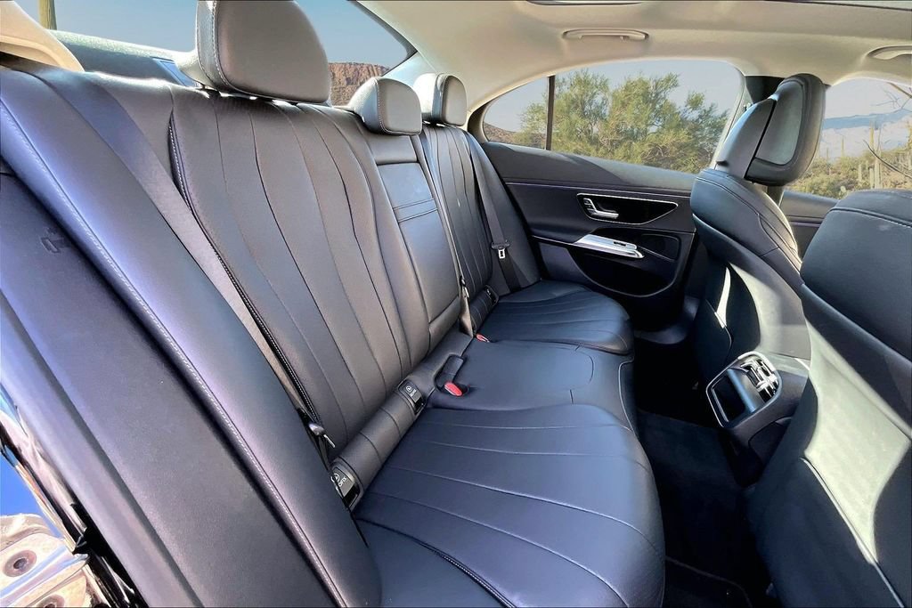 Used 2025 Mercedes-Benz E 350 Sedan w/ Winter Package image 27
