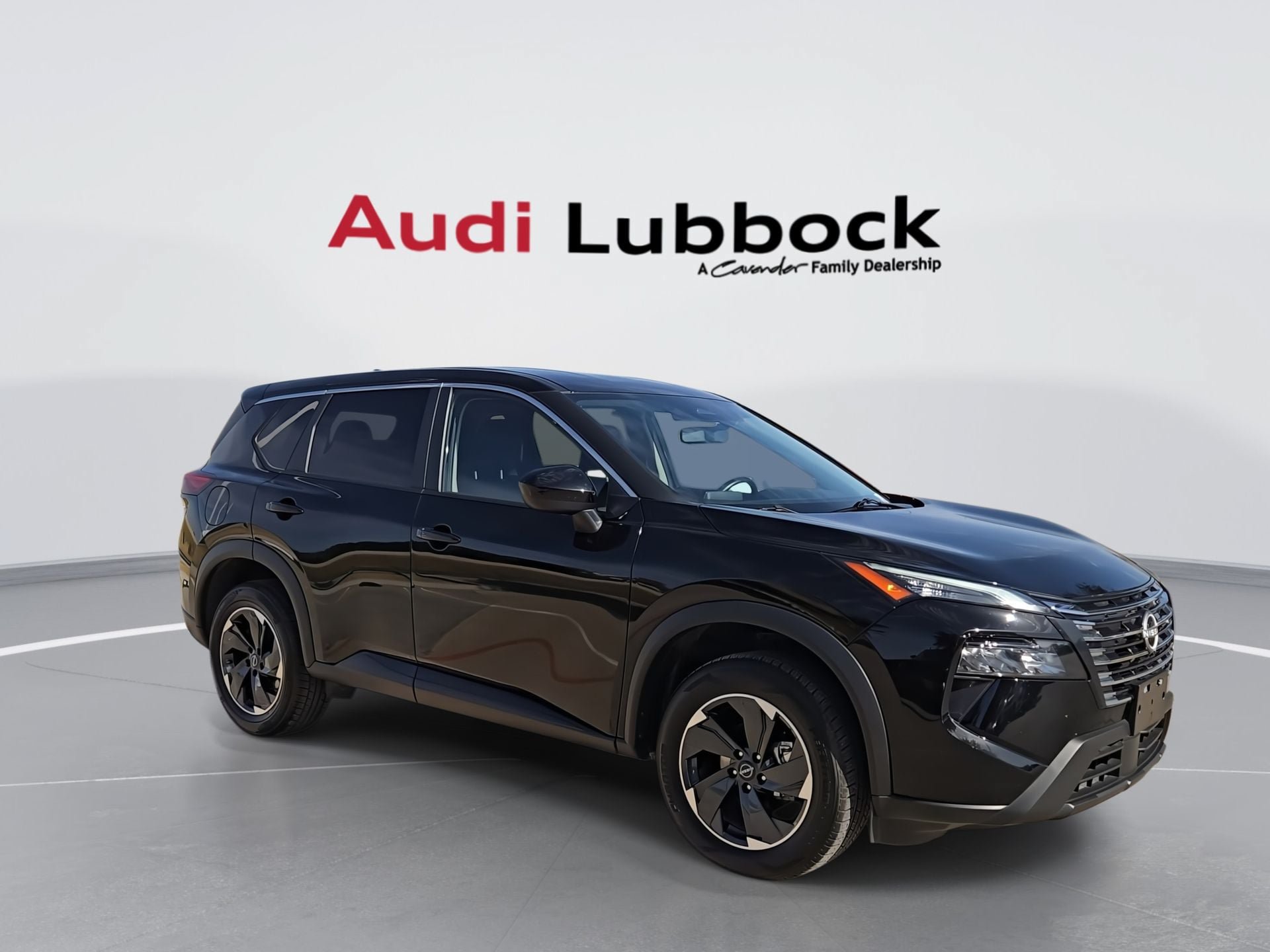 Used 2025 Nissan Rogue SV FWD image 2