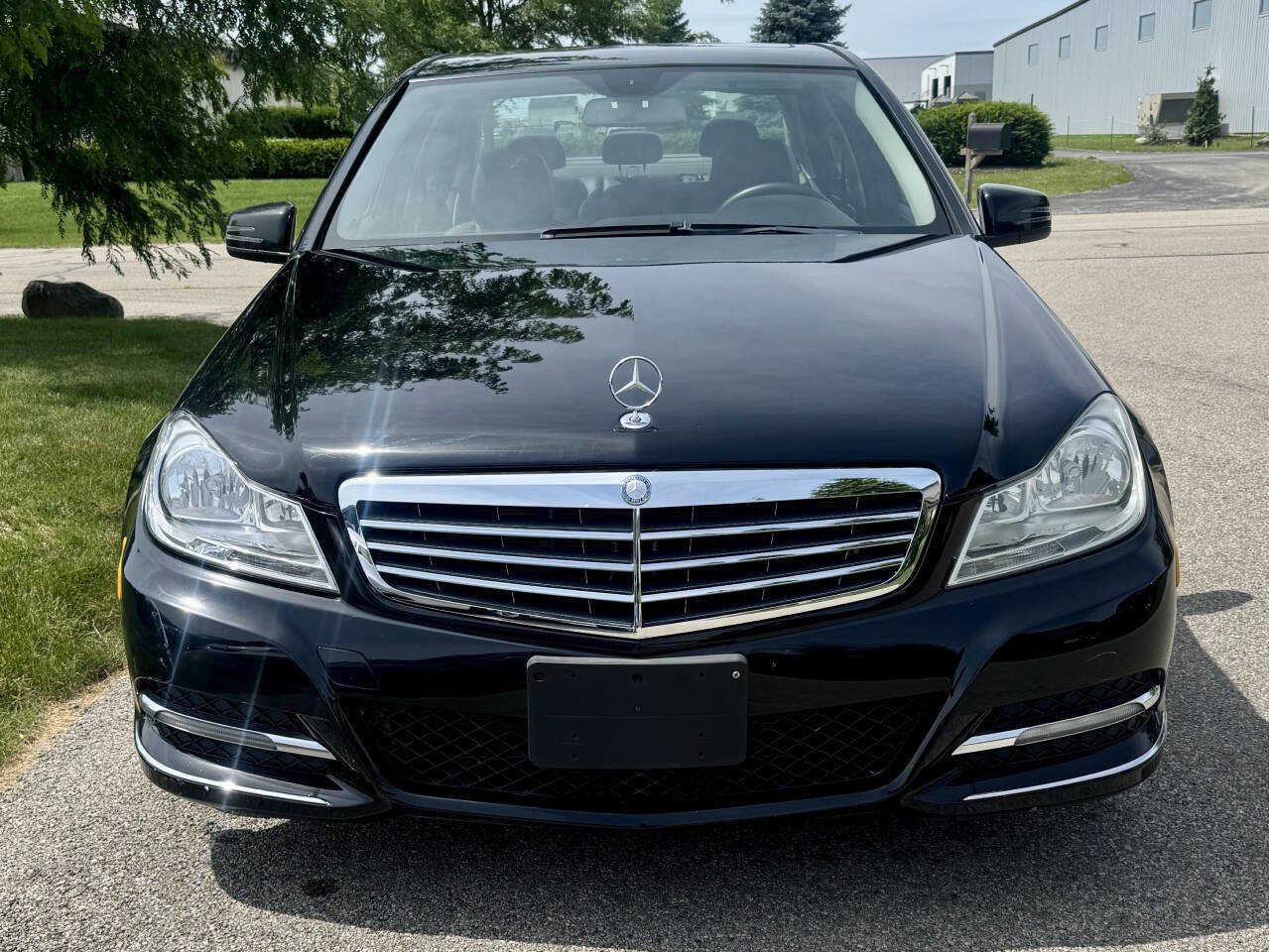 Used 2013 Mercedes-Benz C 300 4MATIC Sedan image 2