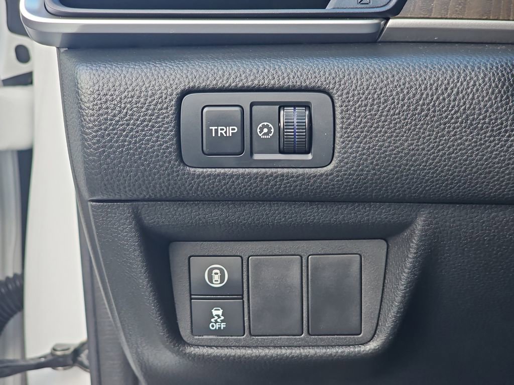 Used 2018 Honda Accord EX image 27