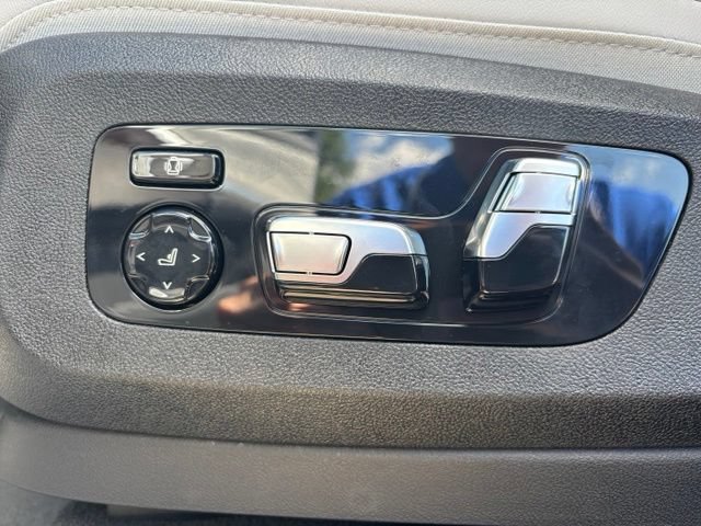 New 2026 BMW X5 xDrive50e AWD/4WD image 13