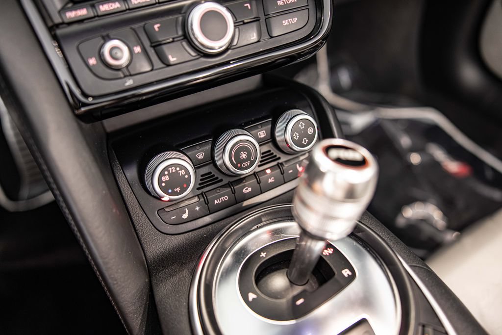 Used 2012 Audi R8 V10 AWD/4WD image 29