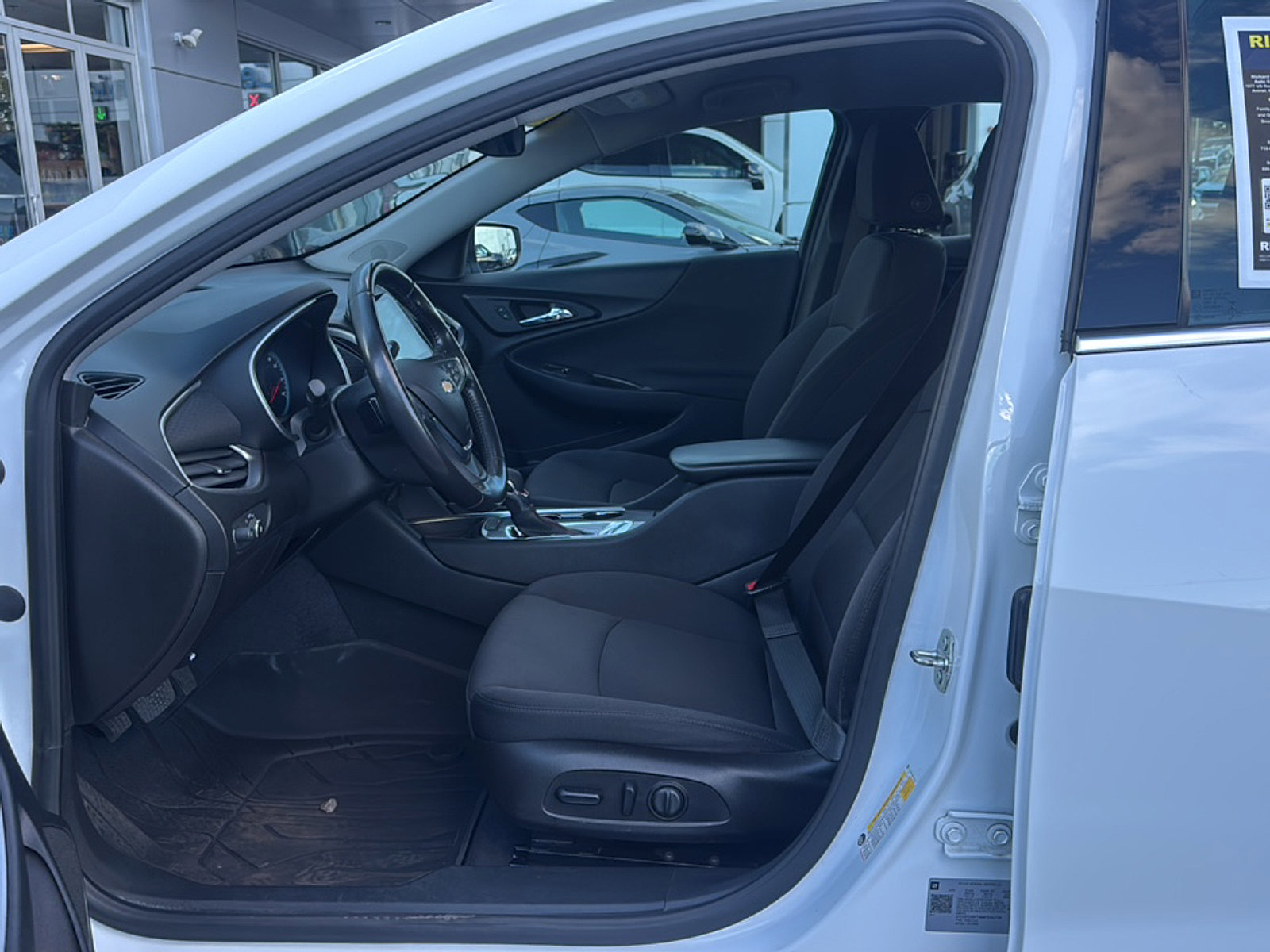 Used 2021 Chevrolet Malibu RS image 11