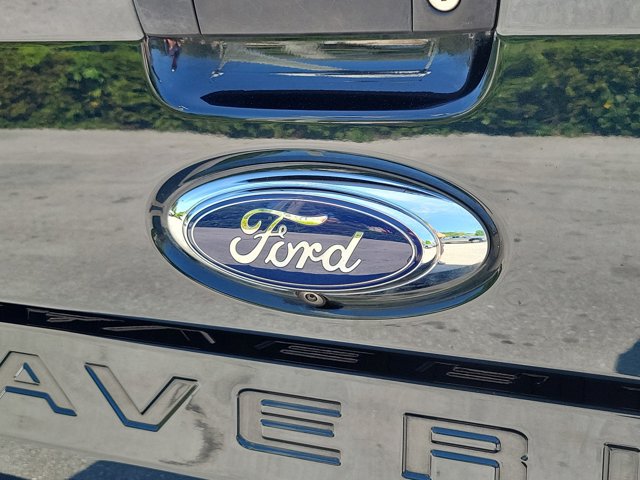 Certified 2022 Ford Maverick XLT w/ Equipment Group 300A Standard AWD/4WD image 9