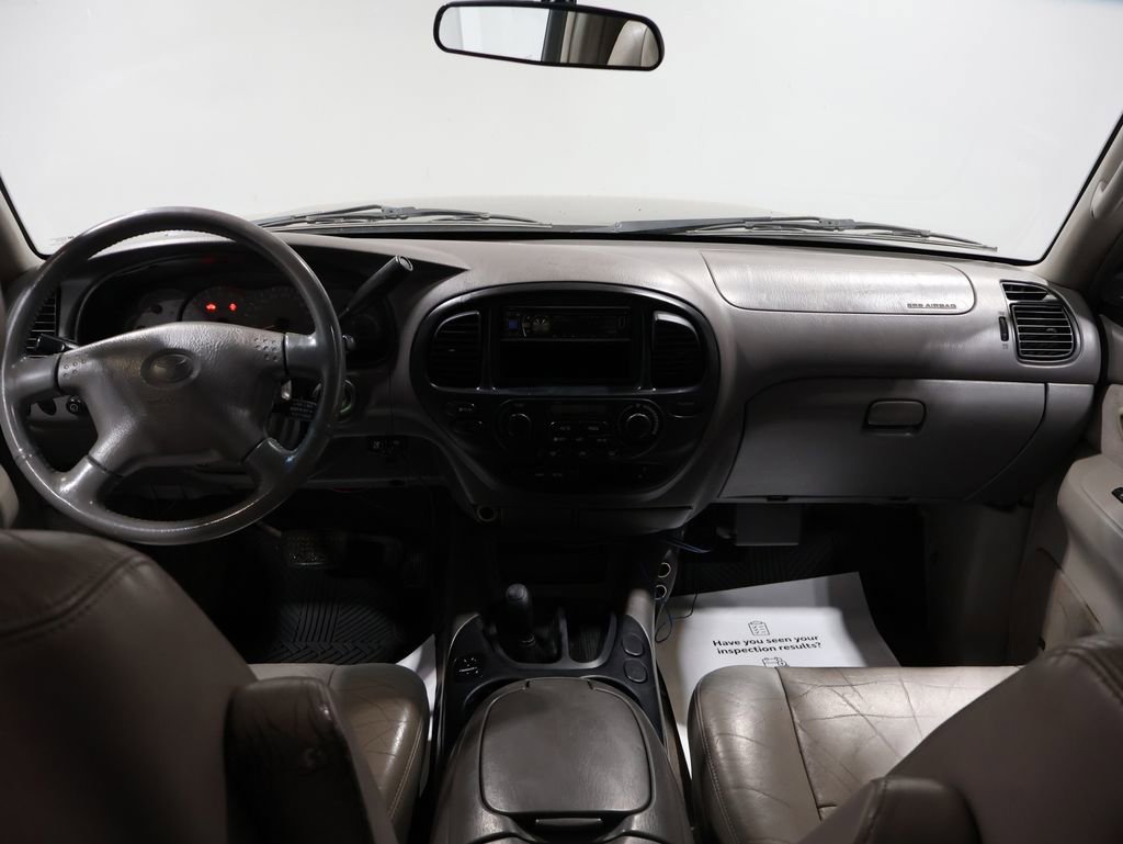 Used 2002 Toyota Sequoia SR5 image 17