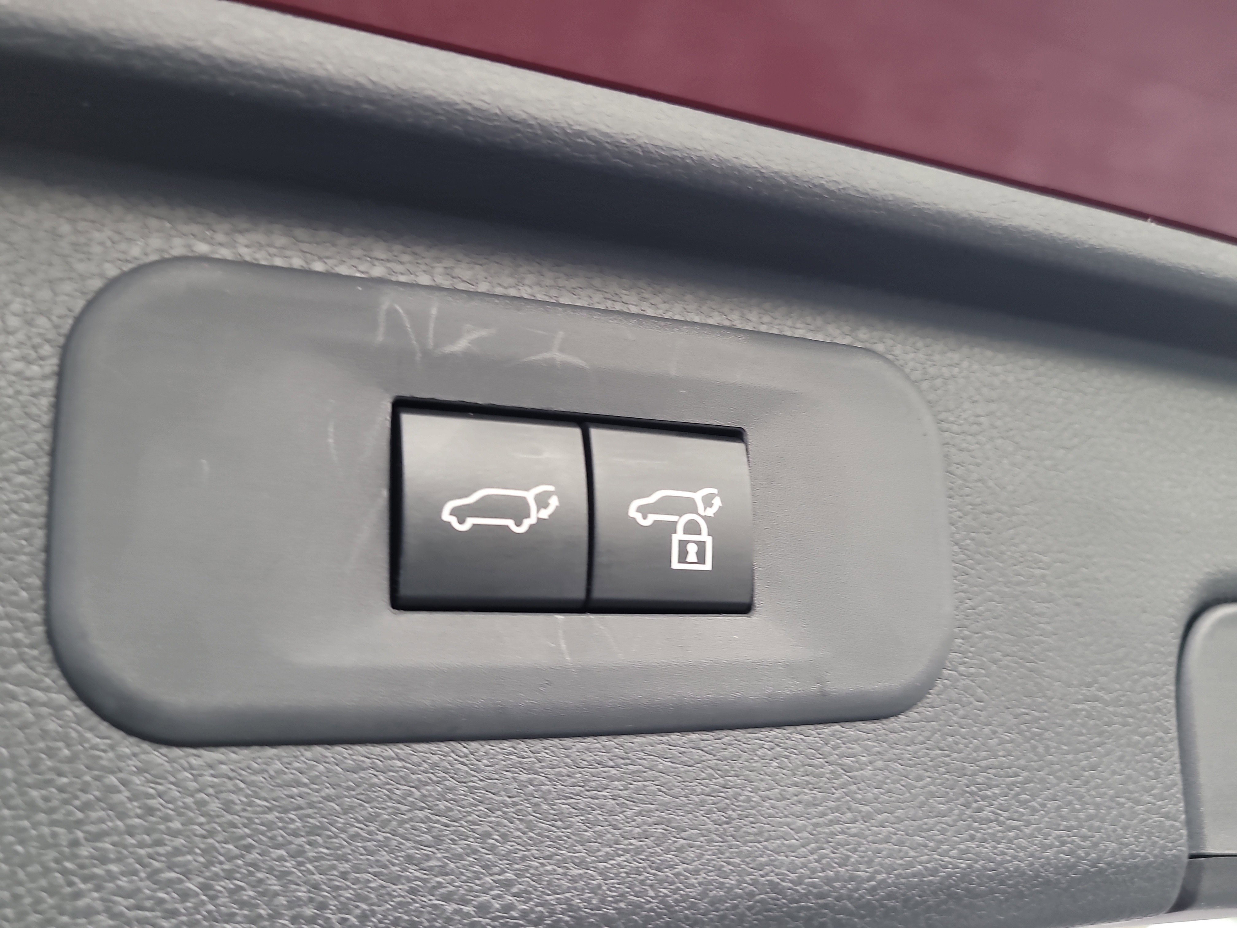 Certified 2024 Toyota Grand Highlander Limited image 12