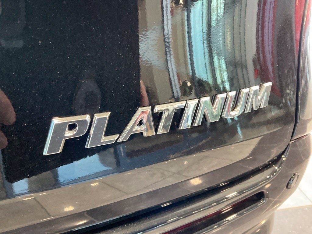 New 2026 Toyota Sienna Platinum AWD/4WD image 19