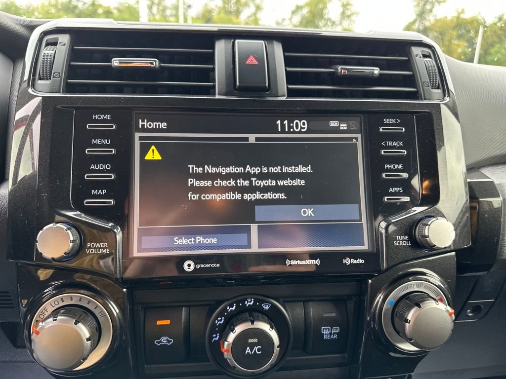 Used 2020 Toyota 4Runner TRD Off-Road image 25