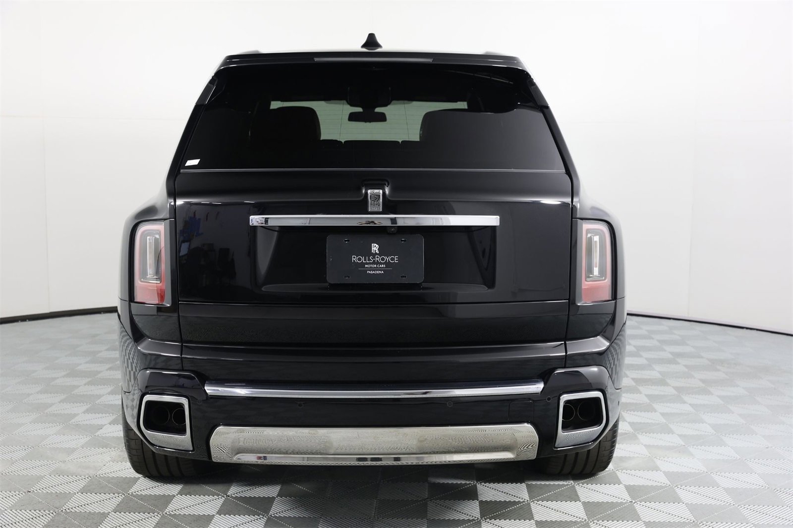 New 2026 Rolls-Royce Cullinan image 6